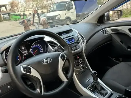 Hyundai Elantra 2015 года за 7 000 000 тг. в Алматы – фото 2