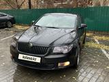 Skoda Superb 2011 годаfor5 200 000 тг. в Усть-Каменогорск – фото 4