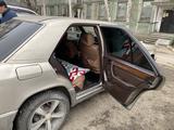 Mercedes-Benz E 230 1990 годаfor2 000 000 тг. в Усть-Каменогорск – фото 4