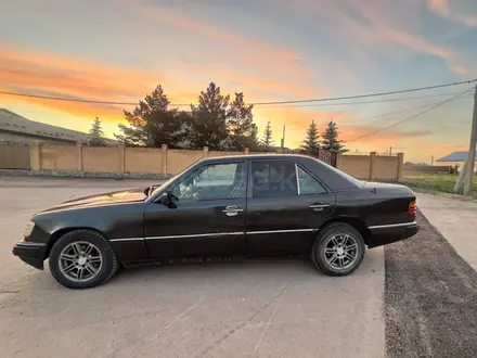 Mercedes-Benz E 230 1991 года за 1 000 000 тг. в Караганда – фото 3
