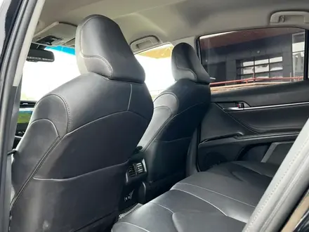 Toyota Camry 2020 года за 12 200 000 тг. в Астана – фото 13