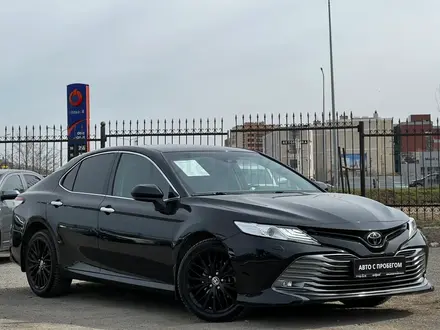 Toyota Camry 2020 года за 12 200 000 тг. в Астана – фото 3