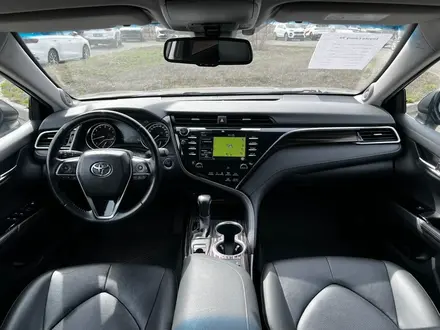 Toyota Camry 2020 года за 12 200 000 тг. в Астана – фото 9