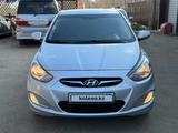 Hyundai Solaris 2012 года за 3 500 000 тг. в Уральск – фото 3