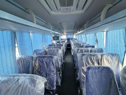 Аренда автобусов новые 50 мест Ютонг, Кинг в Атырау – фото 7
