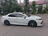 Toyota Camry 2019 года за 11 500 000 тг. в Тараз – фото 4