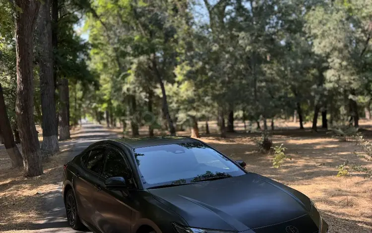 Toyota Camry 2024 года за 16 990 000 тг. в Тараз