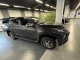 Mitsubishi L200 2022 годаfor14 300 000 тг. в Актобе – фото 3