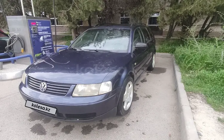 Volkswagen Passat 1998 годаүшін2 200 000 тг. в Алматы