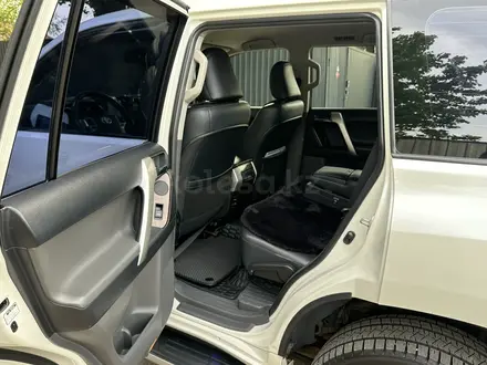 Toyota Land Cruiser Prado 2010 года за 15 500 000 тг. в Алматы – фото 18