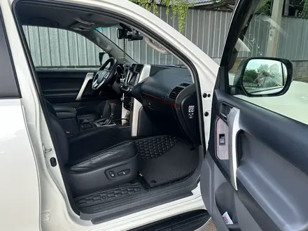 Toyota Land Cruiser Prado 2010 года за 15 500 000 тг. в Алматы – фото 20