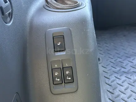 Toyota Land Cruiser Prado 2010 года за 15 500 000 тг. в Алматы – фото 23