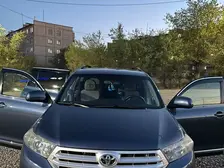 Toyota Highlander, 2010