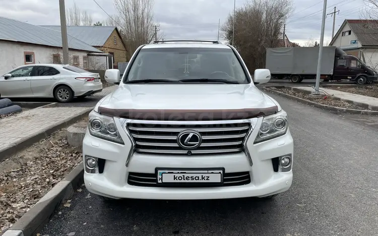 Lexus LX 570 2013 годаүшін28 000 000 тг. в Астана