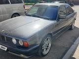 BMW 530 1993 года за 2 600 000 тг. в Атырау – фото 2