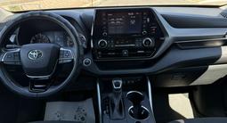 Toyota Highlander 2020 года за 14 000 000 тг. в Атырау – фото 4