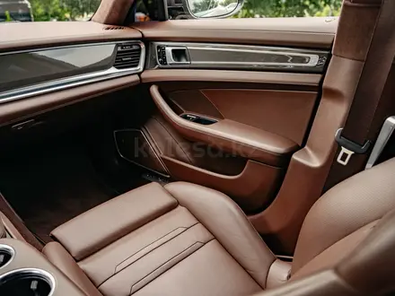 Porsche Panamera 2021 года за 83 000 000 тг. в Алматы – фото 11