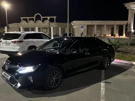 Toyota Camry 2016 года за 10 550 000 тг. в Атырау – фото 7