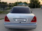 Mercedes-Benz C 200 1994 года за 1 400 000 тг. в Алматы – фото 3