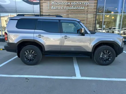Toyota Land Cruiser Prado 2025 года за 30 991 000 тг. в Актобе – фото 3
