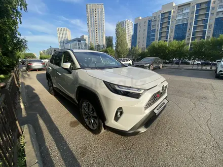 Toyota RAV4 2025 года за 22 000 000 тг. в Астана – фото 17