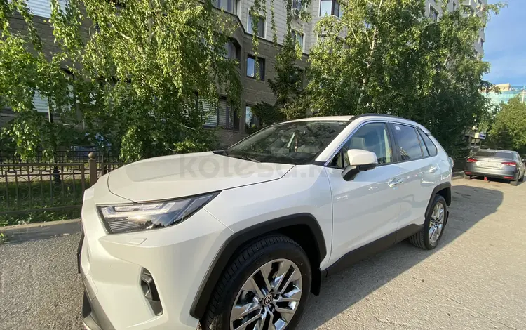 Toyota RAV4 2025 года за 22 000 000 тг. в Астана
