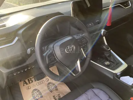 Toyota RAV4 2025 года за 22 000 000 тг. в Астана – фото 10