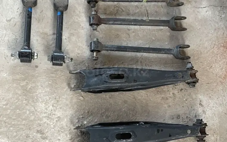 Рычаги задние на Лексус gs 300 190 за 10 000 тг. в Алматы