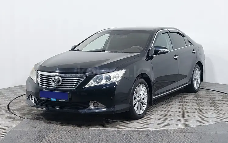 Toyota Camry 2012 годаfor9 690 000 тг. в Астана