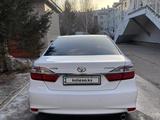 Toyota Camry 2016 годаүшін9 600 000 тг. в Астана – фото 4