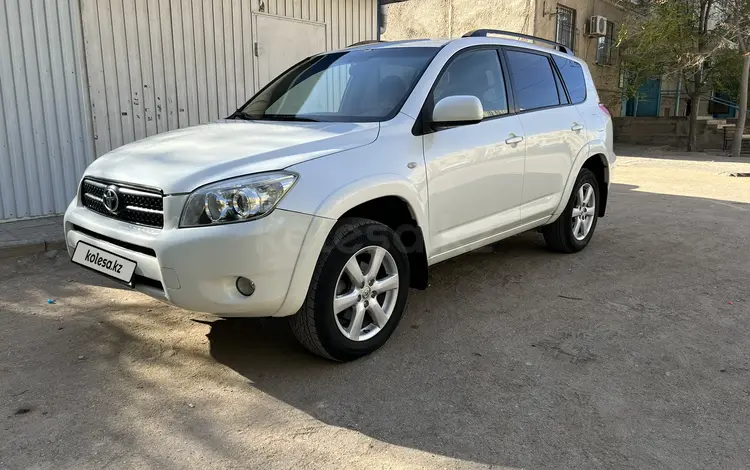 Toyota RAV4 2006 года за 7 300 000 тг. в Актау