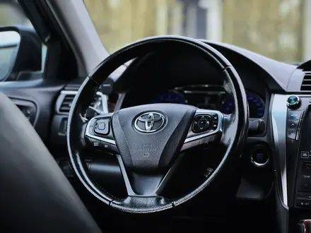 Toyota Camry 2015 года за 11 300 000 тг. в Шымкент – фото 17