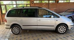 Volkswagen Sharan 2005 годаүшін5 500 000 тг. в Шымкент – фото 5