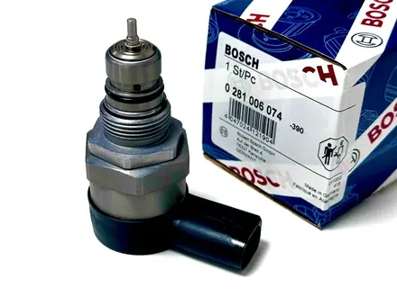 Клапан 0281006074 Audi• VW 057130764AA регулятор давления топлива BOSCH 02 за 60 000 тг. в Астана
