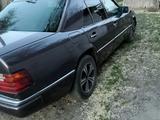 Mercedes-Benz E 230 1991 года за 800 000 тг. в Талдыкорган