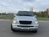 Mercedes-Benz ML 320 2002 года за 4 500 000 тг. в Кокшетау – фото 3