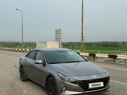 Hyundai Elantra 2023 года за 9 400 000 тг. в Алматы – фото 5