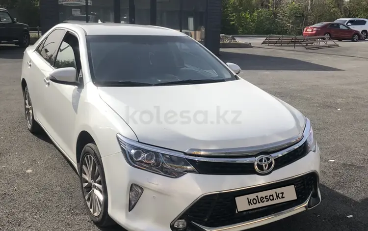 Toyota Camry 2015 годаүшін11 000 000 тг. в Шымкент