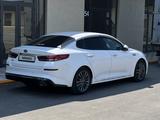 Kia K5 2019 года за 9 300 000 тг. в Шымкент – фото 3