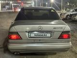 Mercedes-Benz E 280 1994 года за 2 000 000 тг. в Тараз – фото 2