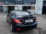Hyundai Accent 2011 года за 3 950 000 тг. в Караганда – фото 2