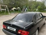 Mercedes-Benz E 200 1999 годаfor3 350 000 тг. в Павлодар – фото 4