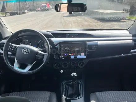 Toyota Hilux 2019 года за 17 500 000 тг. в Алматы – фото 7