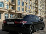 Toyota Camry 2020 года за 10 500 000 тг. в Актау – фото 4