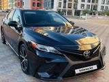 Toyota Camry 2020 года за 10 500 000 тг. в Актау
