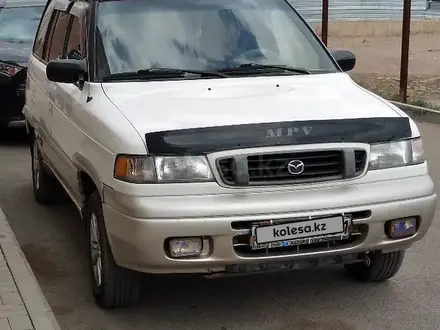 Mazda MPV 1998 года за 2 600 000 тг. в Астана – фото 11