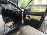 Audi A6 1998 года за 1 400 000 тг. в Алматы – фото 4