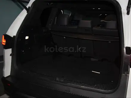 Lexus LX 600 2025 года за 82 500 000 тг. в Алматы – фото 11