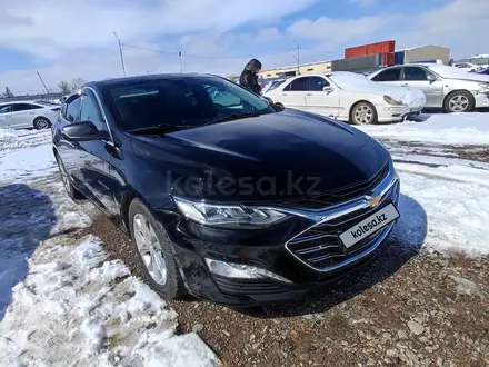 Chevrolet Malibu 2020 года за 10 857 600 тг. в Алматы – фото 11