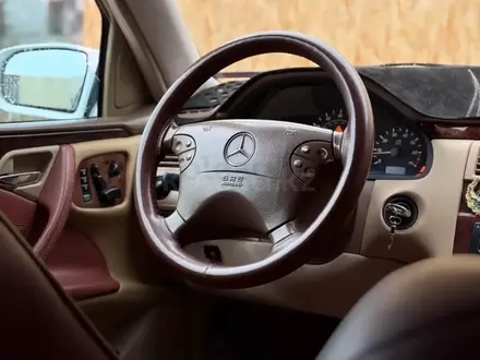 Mercedes-Benz E 320 2001 года за 5 000 000 тг. в Алматы
